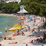 Apartments With A Parking Space Makarska - 12336